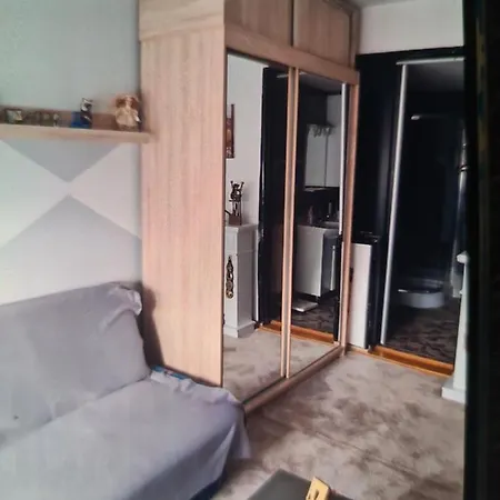 Lägenhet Maya Apartament Bukarest